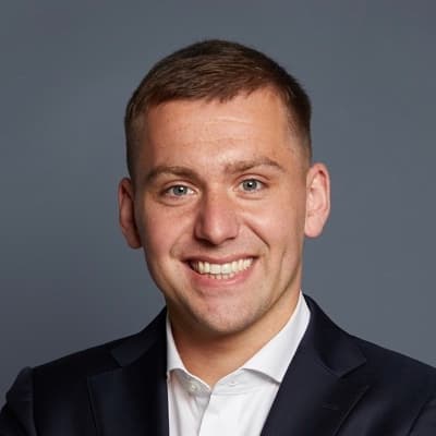 Dr. Vincent Stelzhammer